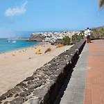 Atico Playa 3b 아파트 모로델제블